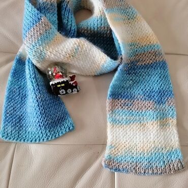 new yorker subotica: Scarf, Unisex, color - Light blue