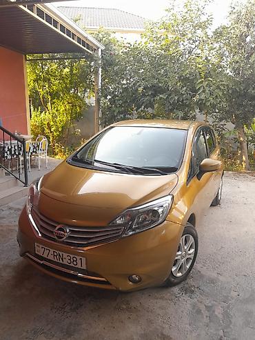 moto duqa: Nissan Note: 1.2 l | 2014 il Hetçbek — 1