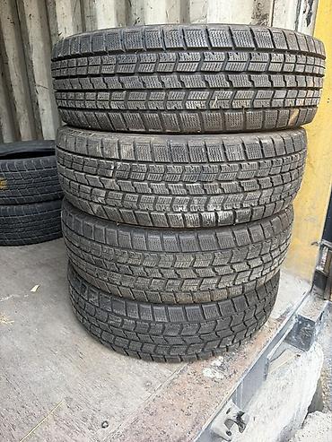 285 75: Комплект зимних шин Goodyear Ultra Grip размером 175/65 R15, 84Q. В — 2