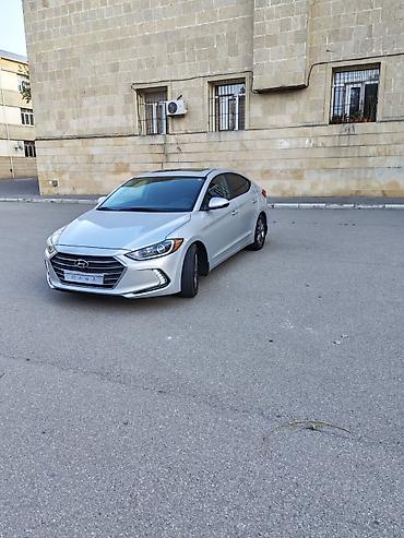 hyundai terracan: Hyundai Elantra: 2 l | 2017 il Sedan — 5