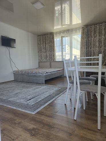 сдаю цокольное: 1 комната, 35 м², Элитка, 3 этаж — 6