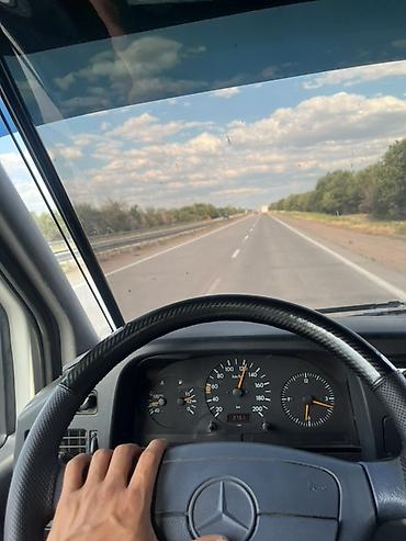 w211 e500: Эвакуатор, Mercedes-Benz, 2000 г., Прямая — 6