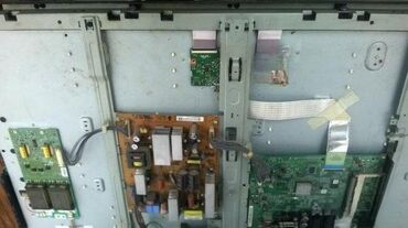 Aksesoari za TV i video: Lg 32LH3000 u delovima: LG EBU60674804 Main Board for 32LH3000 — 4