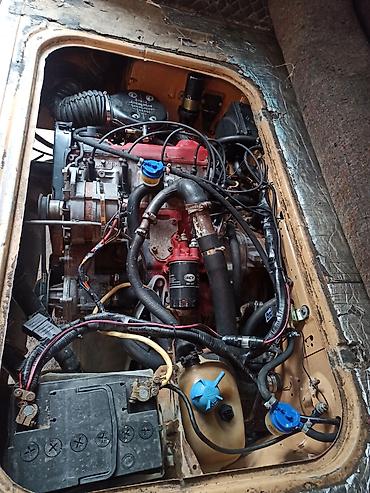 Volkswagen: Volkswagen Transporter: 1985 г., 1.8 л, Механика, Бензин, Минивэн — 24