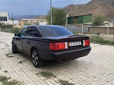 385 55: Audi 100: 1991 г., 2 л, Механика, Бензин, Седан — 4