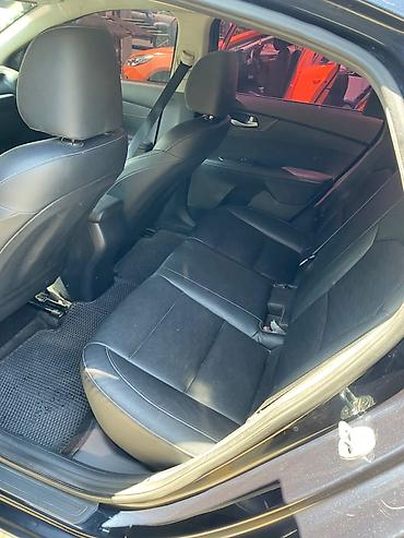 срочно срочная цена: Kia Cerato: 2018 г., Автомат, Седан — 6