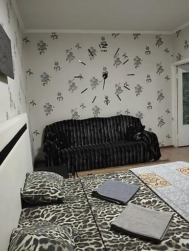 Посуточная аренда квартир: 1 комната, Постельное белье, Кондиционер, Парковка — 12