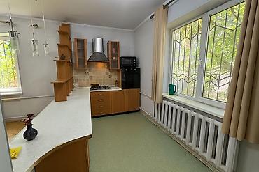 работа склад: 6 комнат и более, 280 м², 7 соток, Восток, Собственник — 9