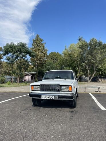 запчасти на форд фокус 1: VAZ (LADA) 2107: 1.6 l | 2011 il 105364 km Sedan