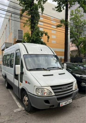 жугили 2010: Iveco Daily: 2010 г., 2.8 л, Механика, Дизель, Бус