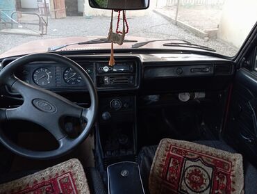 Avtomobil satışı: VAZ (LADA) 2107: 1.6 l | 1998 il 19663287 km Sedan