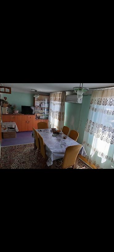 cem tavalar: Sumqayıt şəhərində 2ci mikrorayonda 5/5-də iki otaqli daş — 8