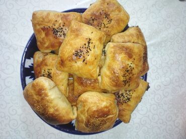 Выпечка, хлебобулочные изделия: Самсы слоенные.перожки,оромо