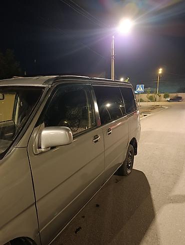 Honda: Honda Stepwgn: 2000 г., 2 л, Автомат, Бензин — 4