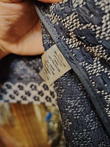 Üst geyimi: Karl Lagerfeld Paris qadın jaketi - Model: qzipli, düz kəsim, yaxasız — 6