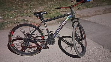 dag velosipedi: Şəhər/trek hibrid tipli Merida velosipedi - Güclü alüminium tipli — 1