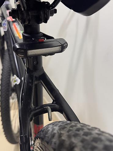 velosipet 29: İşlənmiş Şəhər velosipedi 29", sürətlərin sayı: 21, Ödənişli çatdırılma, Ünvandan götürmə — 6