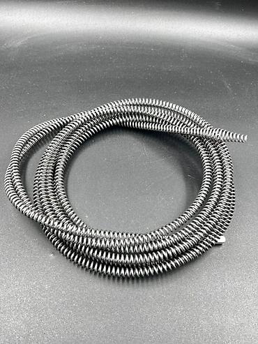 Metal məhsulları: Kanalizasiya trosu drelə keçən Fleksibil Boru Təmizləyici Spiral Boru — 4