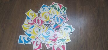 Oyuncaqlar: Salam uno kart satilir karopkasi yoxdu 6 ya almisam cirigi yoxdu