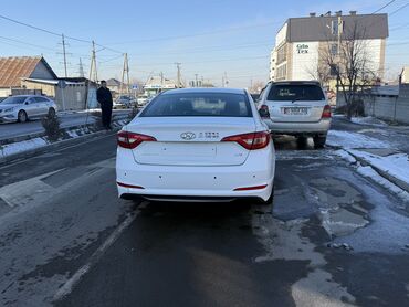 х5 на газ: Hyundai Sonata: 2018 г., 2 л, Автомат, Газ, Седан