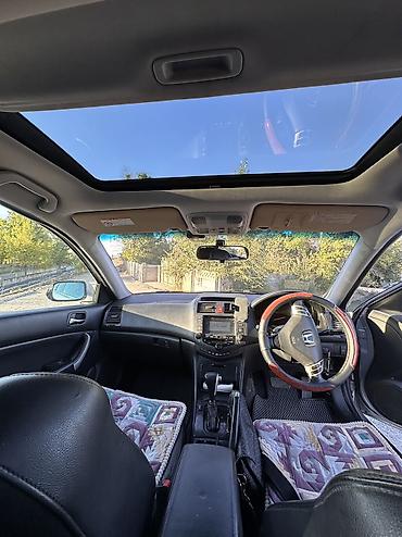 багаж аккорд: Honda Accord: 2004 г., 2.4 л, Автомат, Бензин — 5