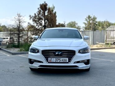 авто в рассрочку без процентов: Hyundai Grandeur: 2018 г., 3 л, Типтроник, Газ, Седан