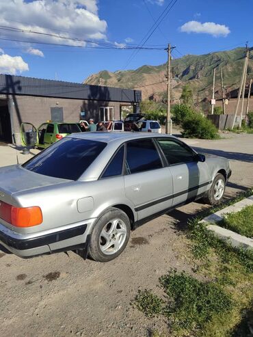 сидение на ауди: Audi S4: 1992 г., 2.3 л, Механика, Бензин, Седан