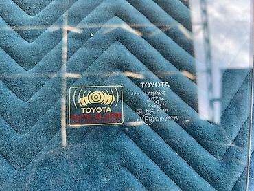 cruser: Стекло Переднее левое Toyota, 2025 г., Б/у, Оригинал — 5