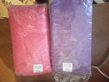 Другая женская одежда: Продаю полотенце качество очень хорошее цвет фиолетовая и розовая цена