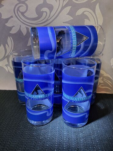 Čaše: Case nove vintaz univerzalne. Case bez ostecenja sve na njima je — 1