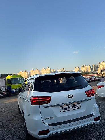 Kia: Kia Carnival: 2019 г., 2.2 л, Автомат, Дизель, Минивэн — 8