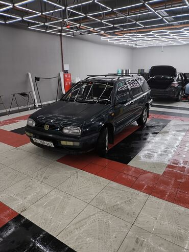 кырло гольф4: Volkswagen Golf: 1995 г., 1.8 л, Механика, Бензин, Универсал