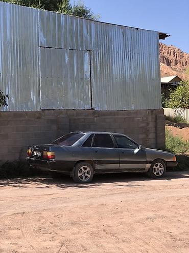 mazda 6: Audi 100: 1987 г., 2 л, Механика, Бензин, Седан — 4