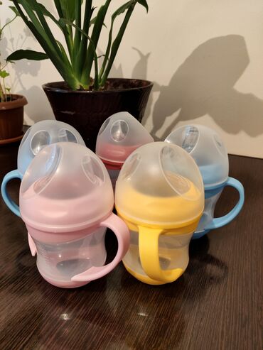 Другие товары для детей: Бутылочка для детей🍼🍼🍼
Цвета: красный❤️, голубой💙, желтый💛, розовый💗 at lalafo.kg Другие товары для детей: Бутылочка для детей🍼🍼🍼
Цвета: красный❤️, голубой💙, желтый💛, розовый💗