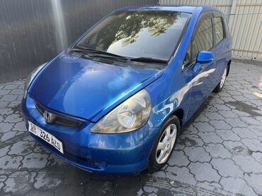 Honda: Honda Fit: 2003 г., 1.3 л, Автомат, Бензин, Хэтчбэк