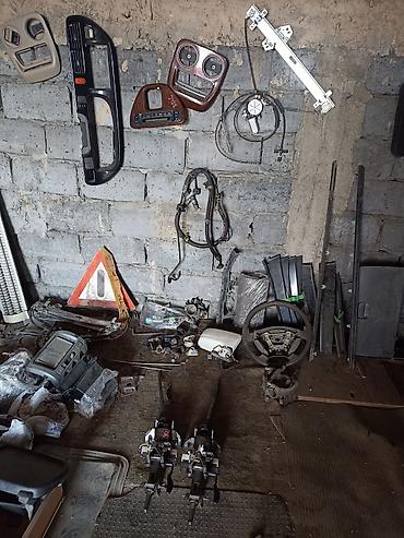 Другие детали кузова: Запчасти Хонда Одиссей,салон Хонда Одиссей абсолют, бампер б/у,двери — 4