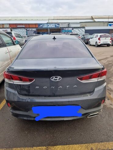 Hyundai Sonata: 2018 г., Седан