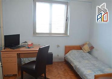 Prodaja stanova: Na prodaju: Trosoban stan u strogom centru Uba! Površina 93m2 — 9