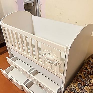 Uşaq Beşiyi 350 azn alınıb real alıcıya endirim olunacaq ciddi