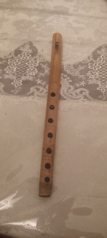 musiqi alətləri saz: 200 yaşı var