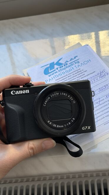 canon 3 v 1: Canon G7x mark ||| Полный комплект + 2 батарейки и зарядка к ним +