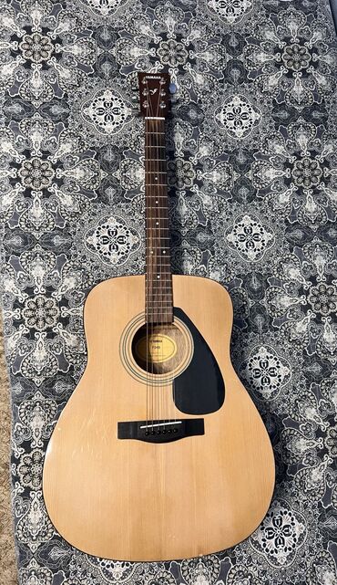 скупка гитары: Продаю оригинальную гитару YAMAHA F310 состояние хорошее (есть