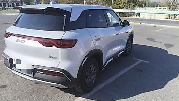byd song plus цена в долларах: BYD Yuan Up: 2024 г., 0.1 л, Автомат, Электромобиль, Кроссовер — 4