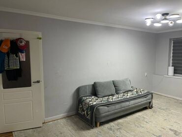 3 микрорайоне: 2 комнаты, 43 м², 104 серия, 4 этаж, Косметический ремонт