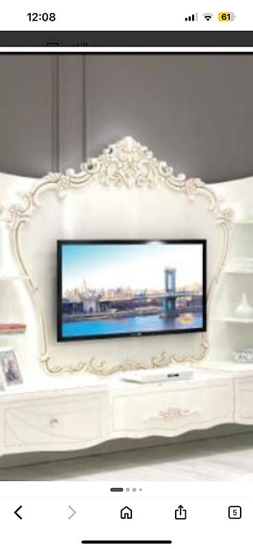 bir kartla mebel: Güzgülünün güzgüsüz formasını satıram .
Tv olanın arxasındakını 50 — 2