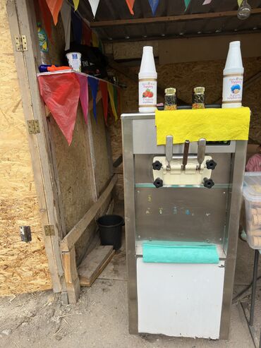 сдается готовый бизнес: Продаю аппарат для изготовления мороженного состояние отличное