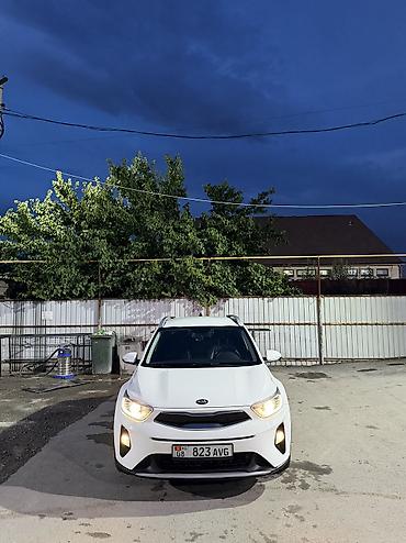 Продажа авто: Kia Stonic: 2019 г., 1.6 л, Автомат — 5