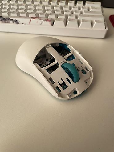 msi noutbuk: Lamzu atlantis. Az işlənib, qiriqa görə satiram, texnik problemi — 4