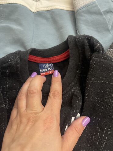 Koftalar, sviterlər: 5-6 yasha yaxshi veziyyetde3-4 yaşa yaxşı vəziyyətdə — 24