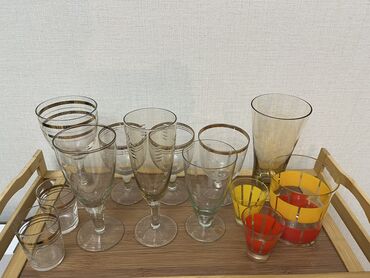Стаканы: Стекло СССР стаканы, стопки, фужеры разнобой. Сколов, трещин нет. Всё